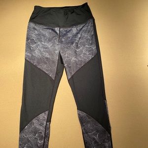 Zella leggings